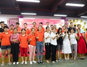 明旺生日會 | 有愛才有家，暖心靠大家！