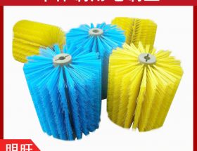 青島滾輪塑料刷絲，高效便捷[明旺]